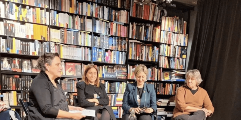 Mesa-redonda-enfermeras-invisibles